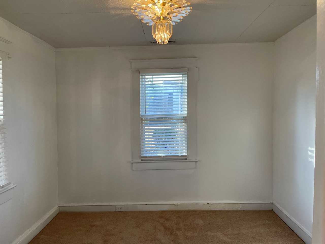 816 S 11th St - Photo 7 of 13