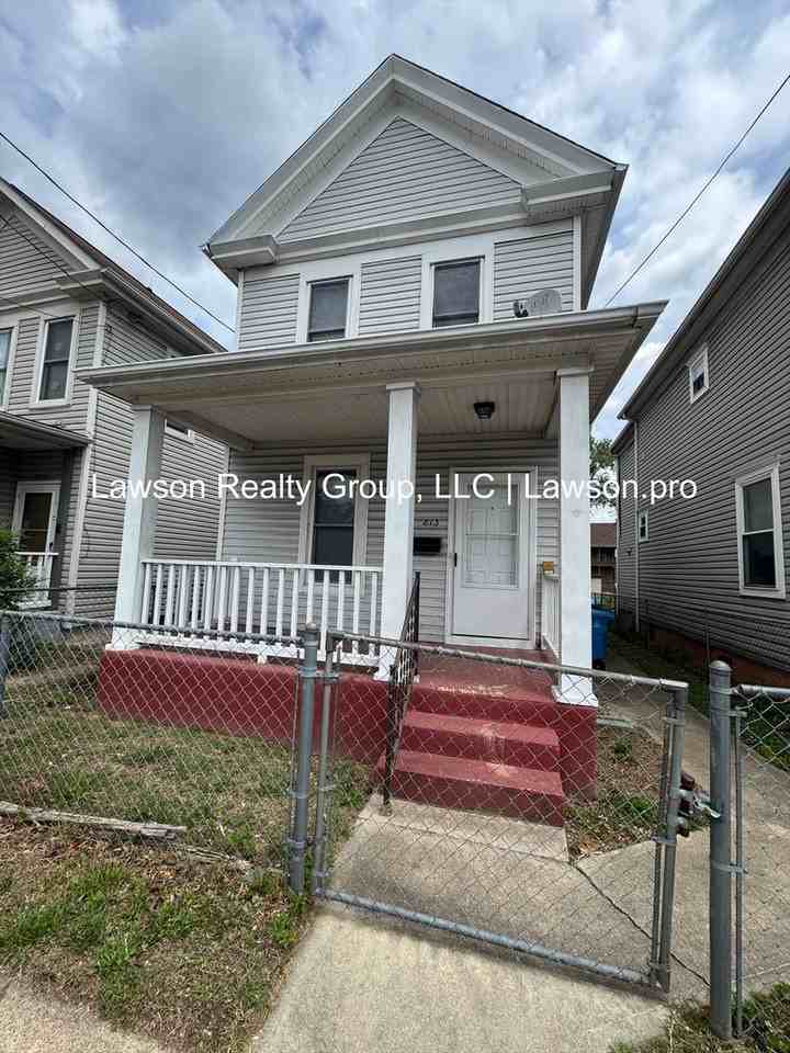 813 Gilmer Ave Nw ##Nw - Photo 3 of 27