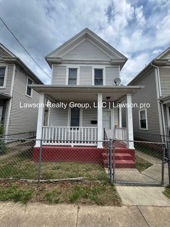 813 Gilmer Ave Nw ##Nw - Photo 4 of 27