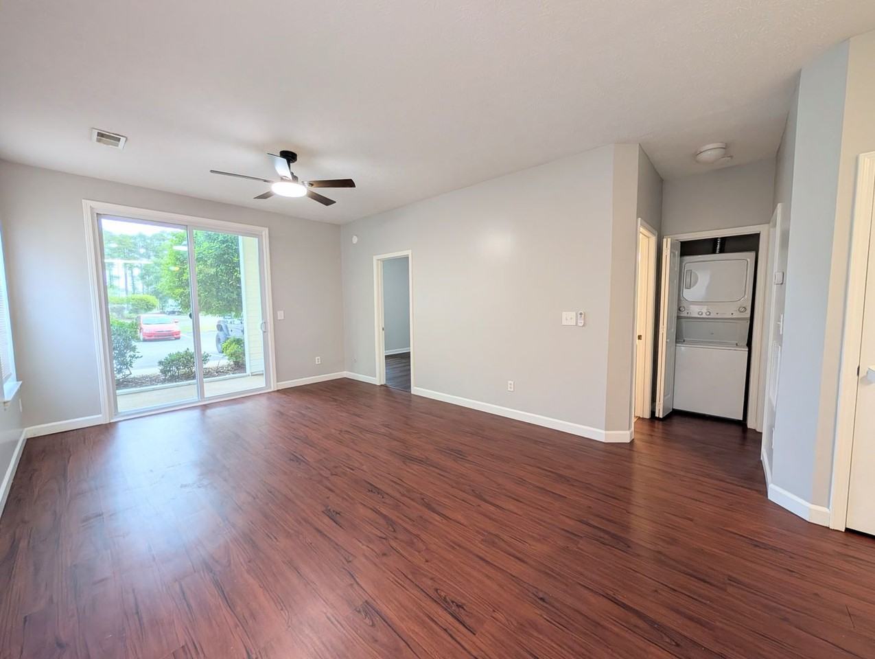 484 484 River Oaks Drive 62 E - Photo 7 of 31