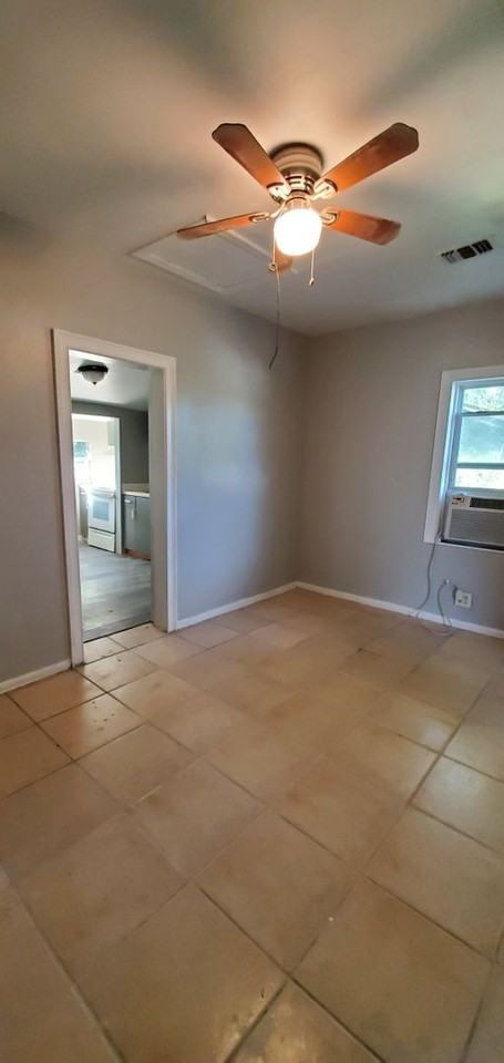 5234 Journal Ave - Photo 7 of 8