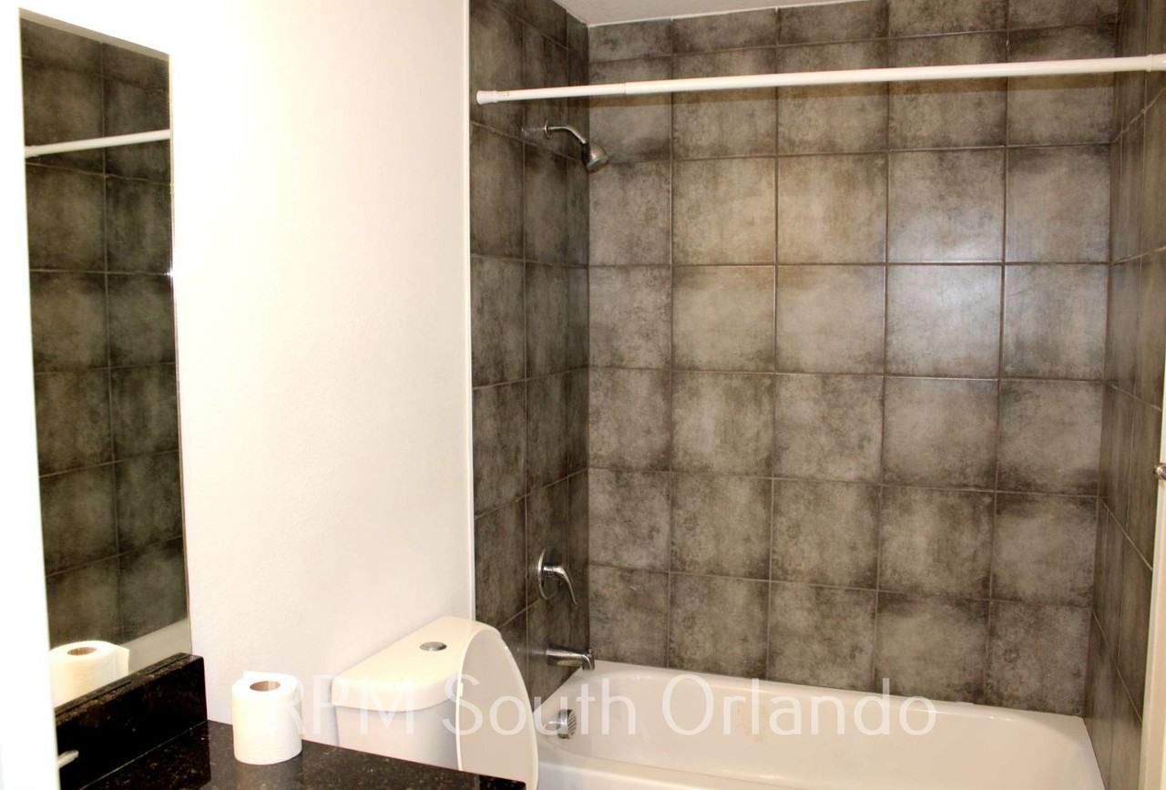4919 Steyr St - Photo 6 of 11