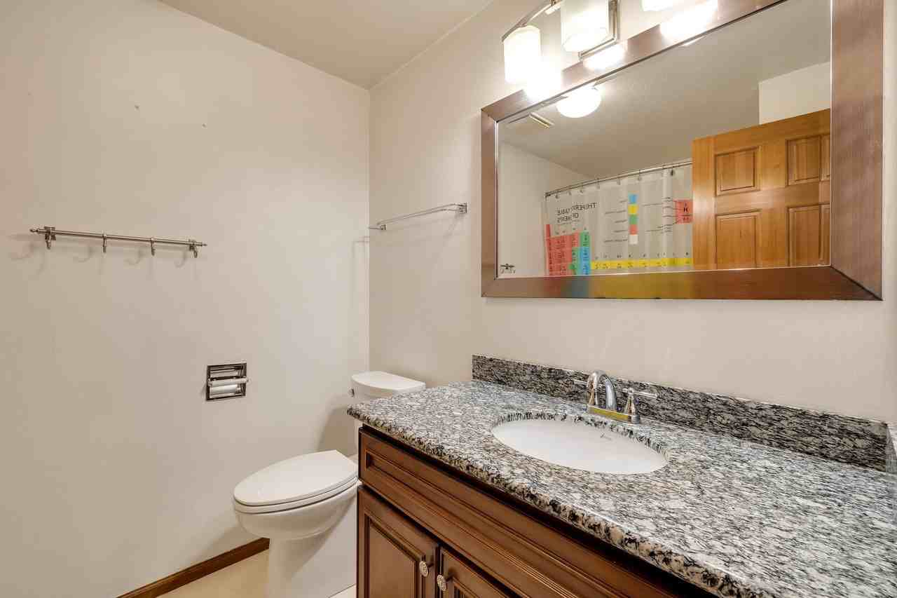 1534 5th Pl - Photo 2 of 25