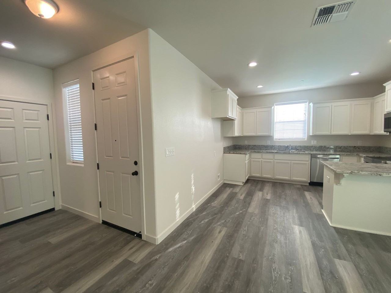 6782 Jujube Ln - Photo 4 of 18
