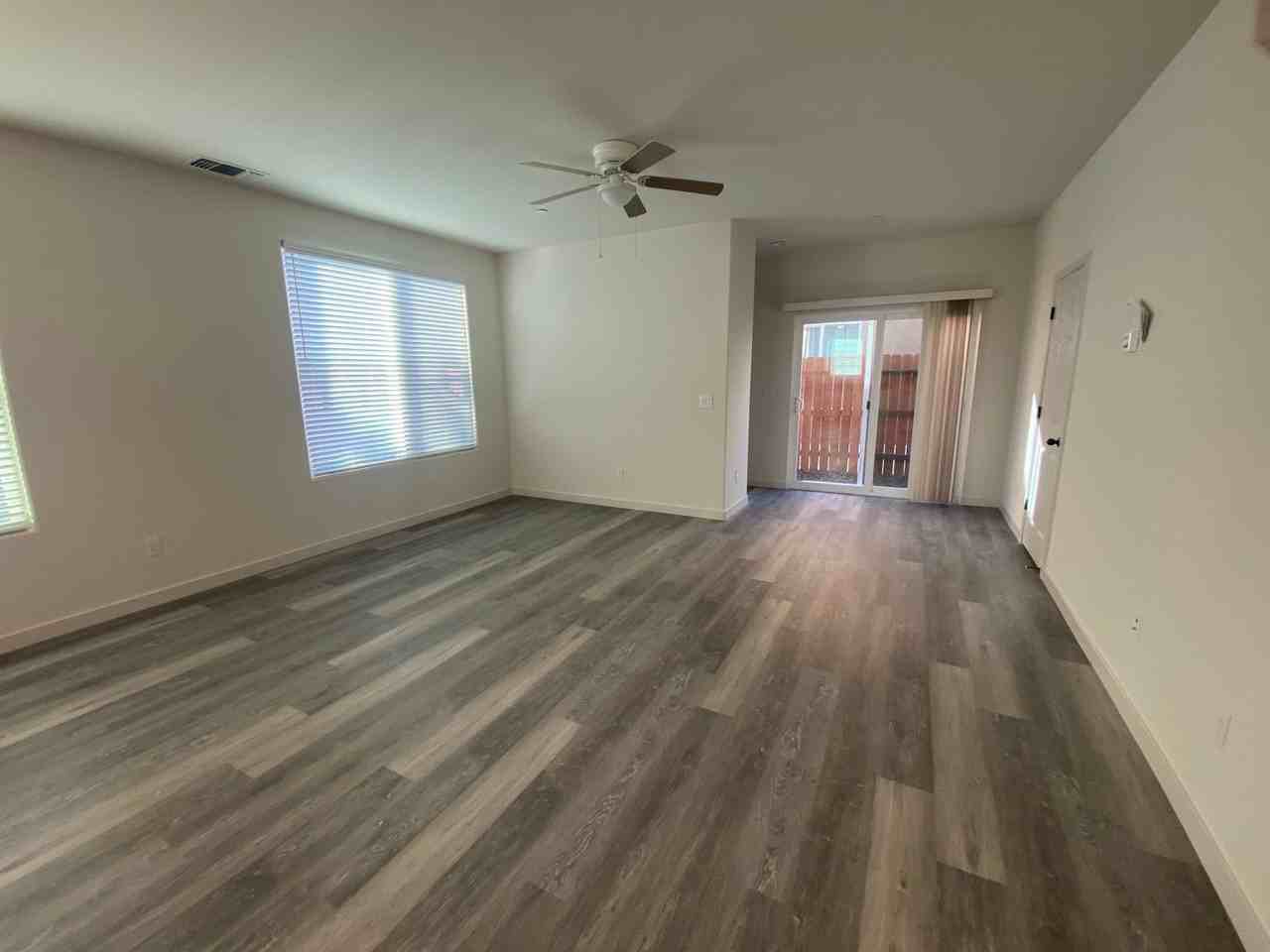6782 Jujube Ln - Photo 5 of 18