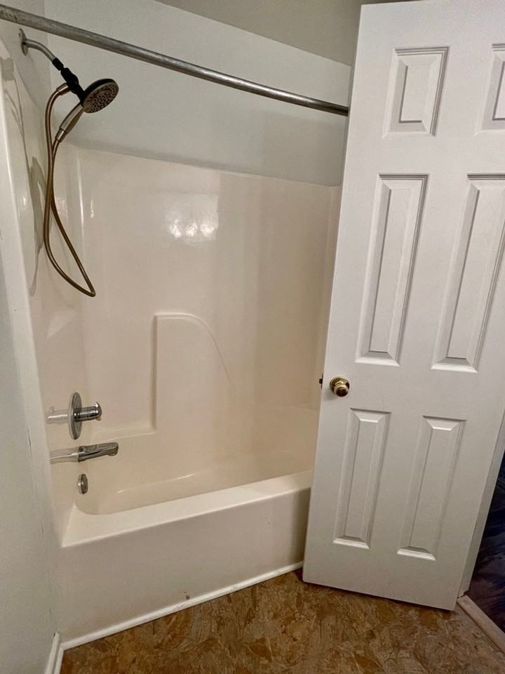 701 Dendron St - Photo 6 of 35