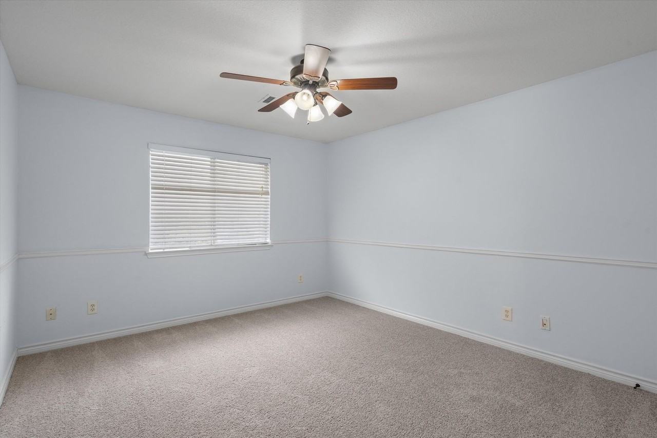 1213 Red Ranch Cir - Photo 3 of 49