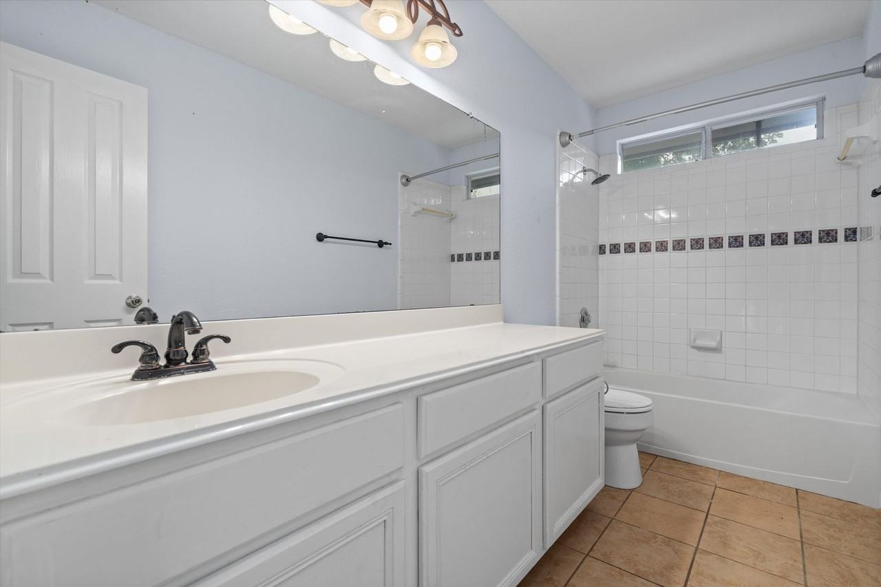 1213 Red Ranch Cir - Photo 7 of 49