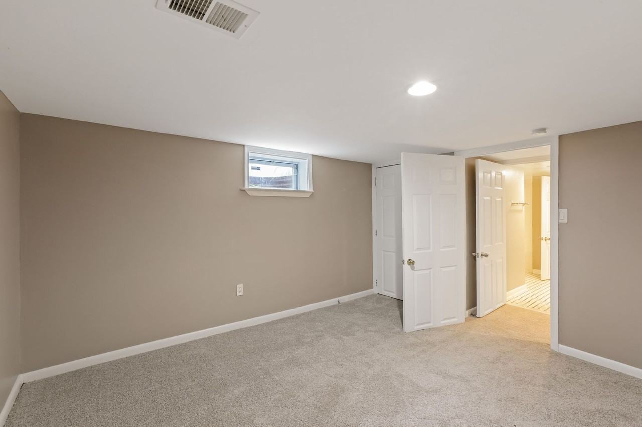 4411 Reamy Dr - Photo 7 of 30