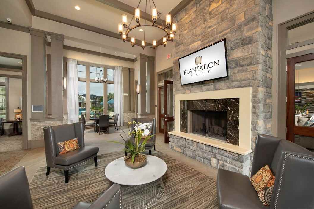 Plantation Park Apartments - Photo 5 of 18