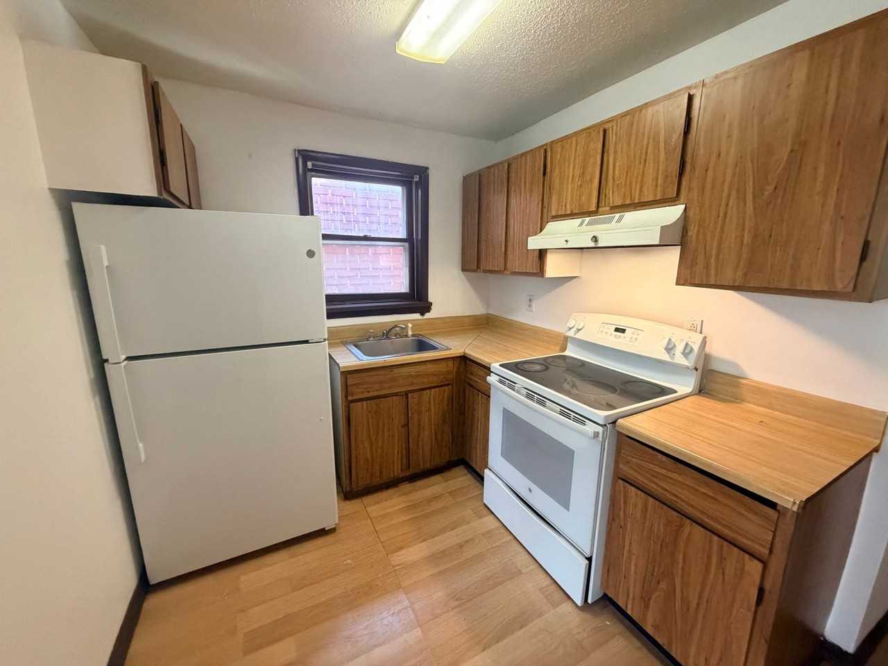 355 Monroe St #2 - Photo 3 of 9