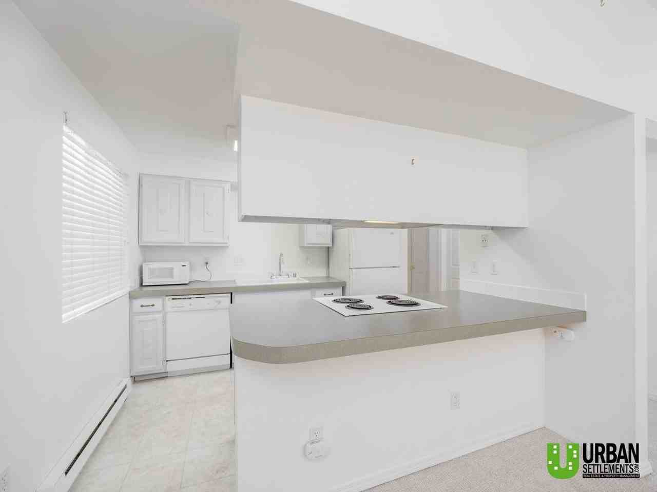 208 E Weile Ave #3 - Photo 4 of 17