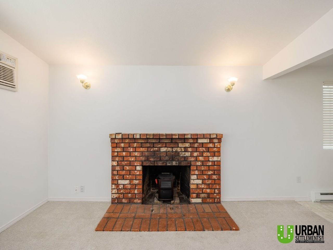 208 E Weile Ave #3 - Photo 5 of 17
