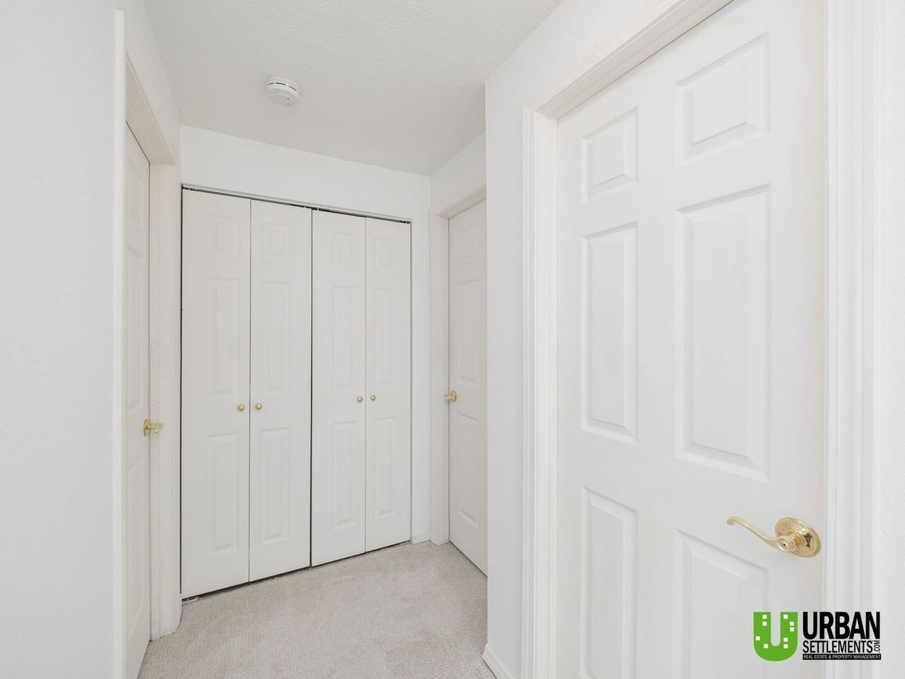 208 E Weile Ave #3 - Photo 7 of 17