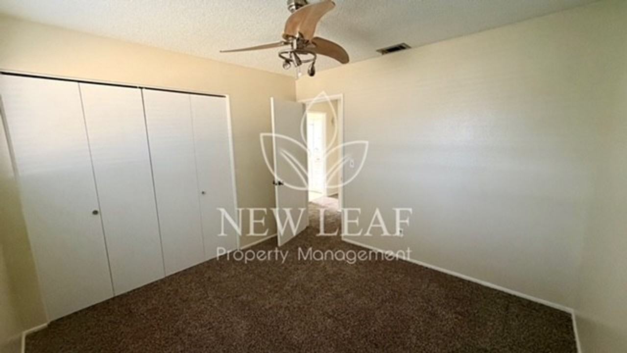 2714 9th St - Photo 7 of 27