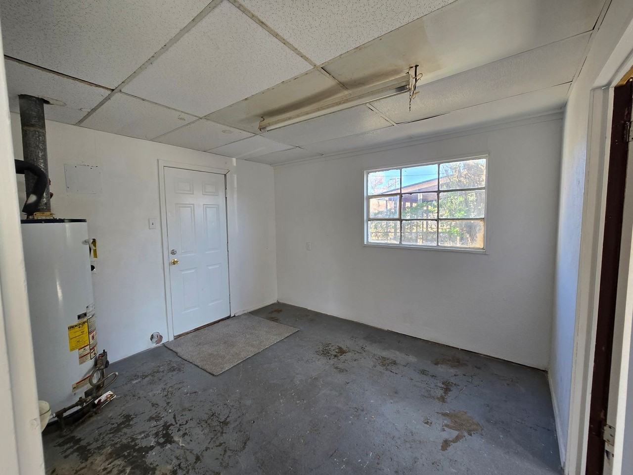 3012 Las Palomas Rd - Photo 4 of 11