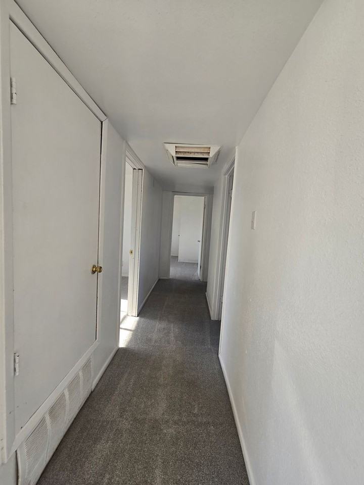 3012 Las Palomas Rd - Photo 6 of 11
