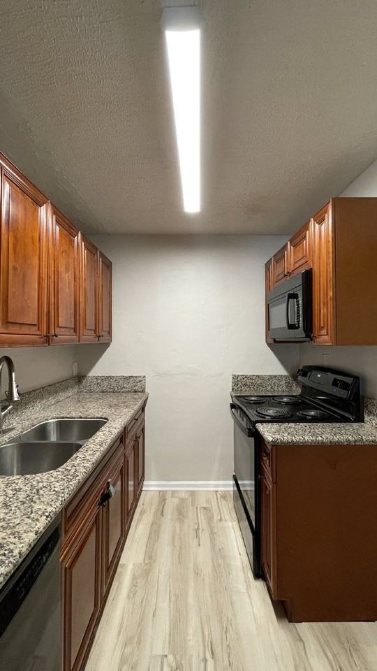 116 E Central Blvd - Photo 5 of 22