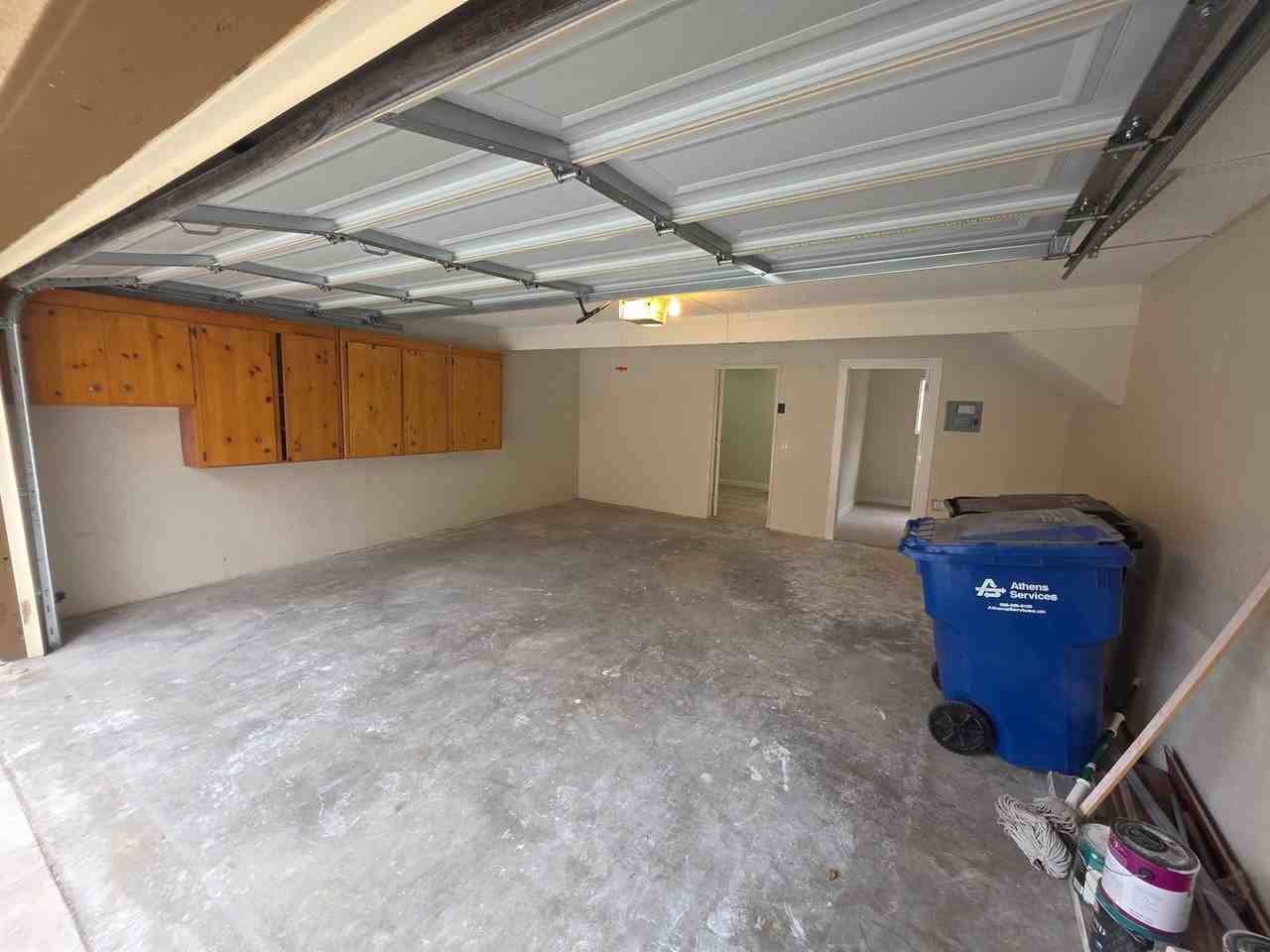 13987 Coteau Dr #10 - Photo 4 of 35