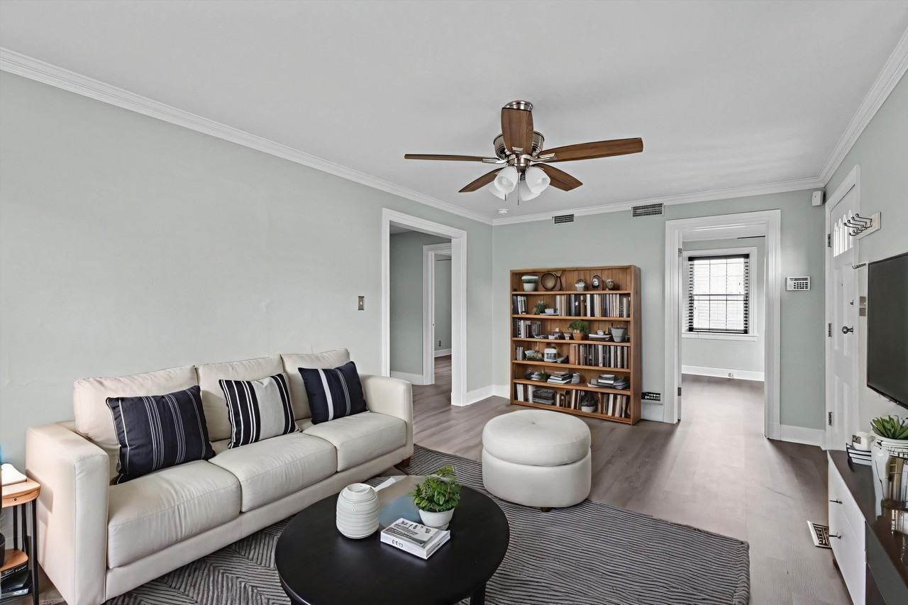 845 Norman Ave - Photo 5 of 28
