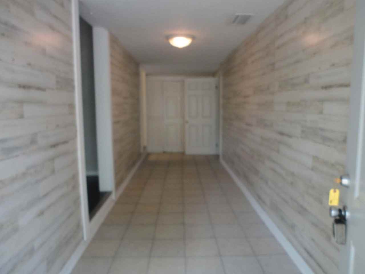 1334 Ne 1st Ave - Photo 2 of 13