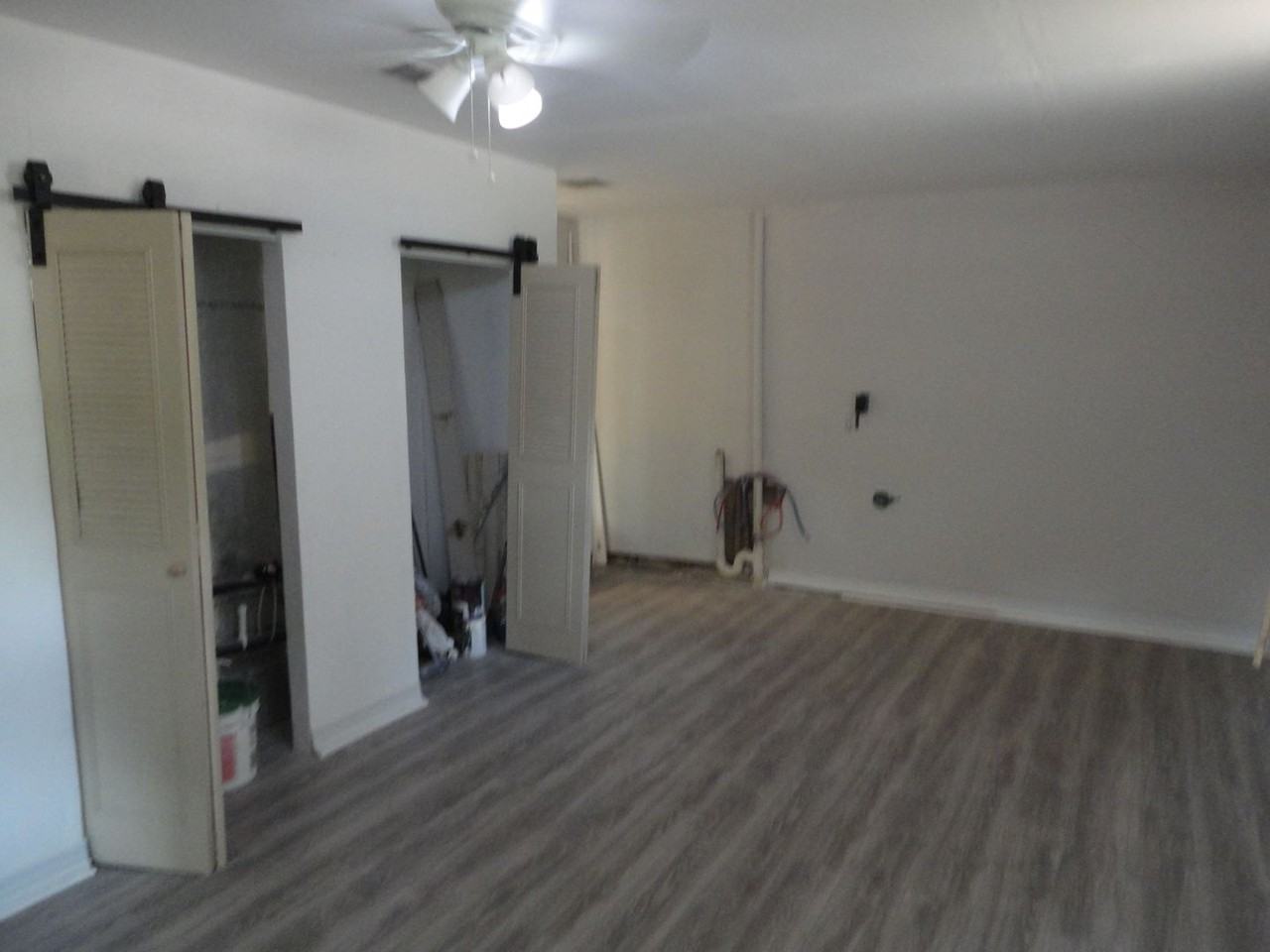 1334 Ne 1st Ave - Photo 3 of 13