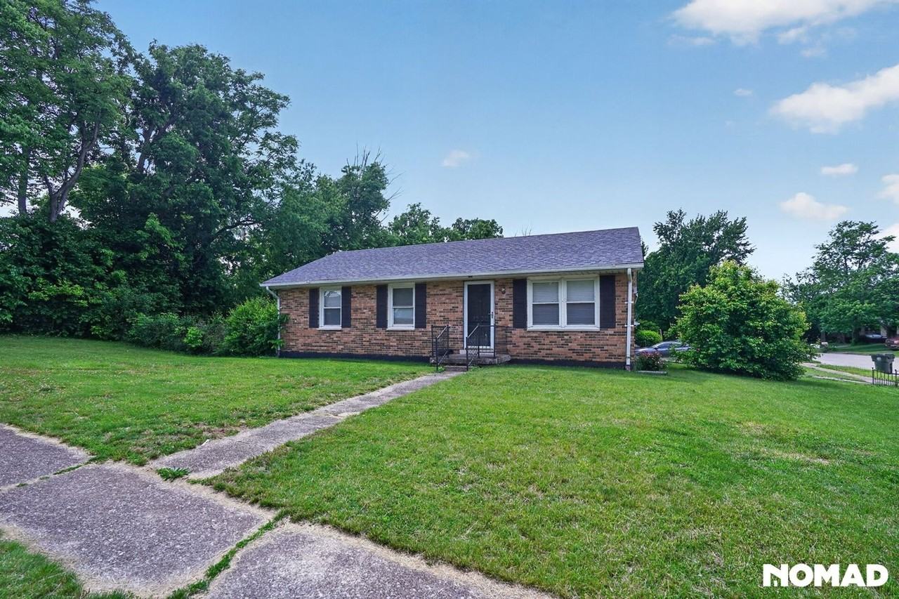 1230 Trent Blvd - Photo 2 of 29