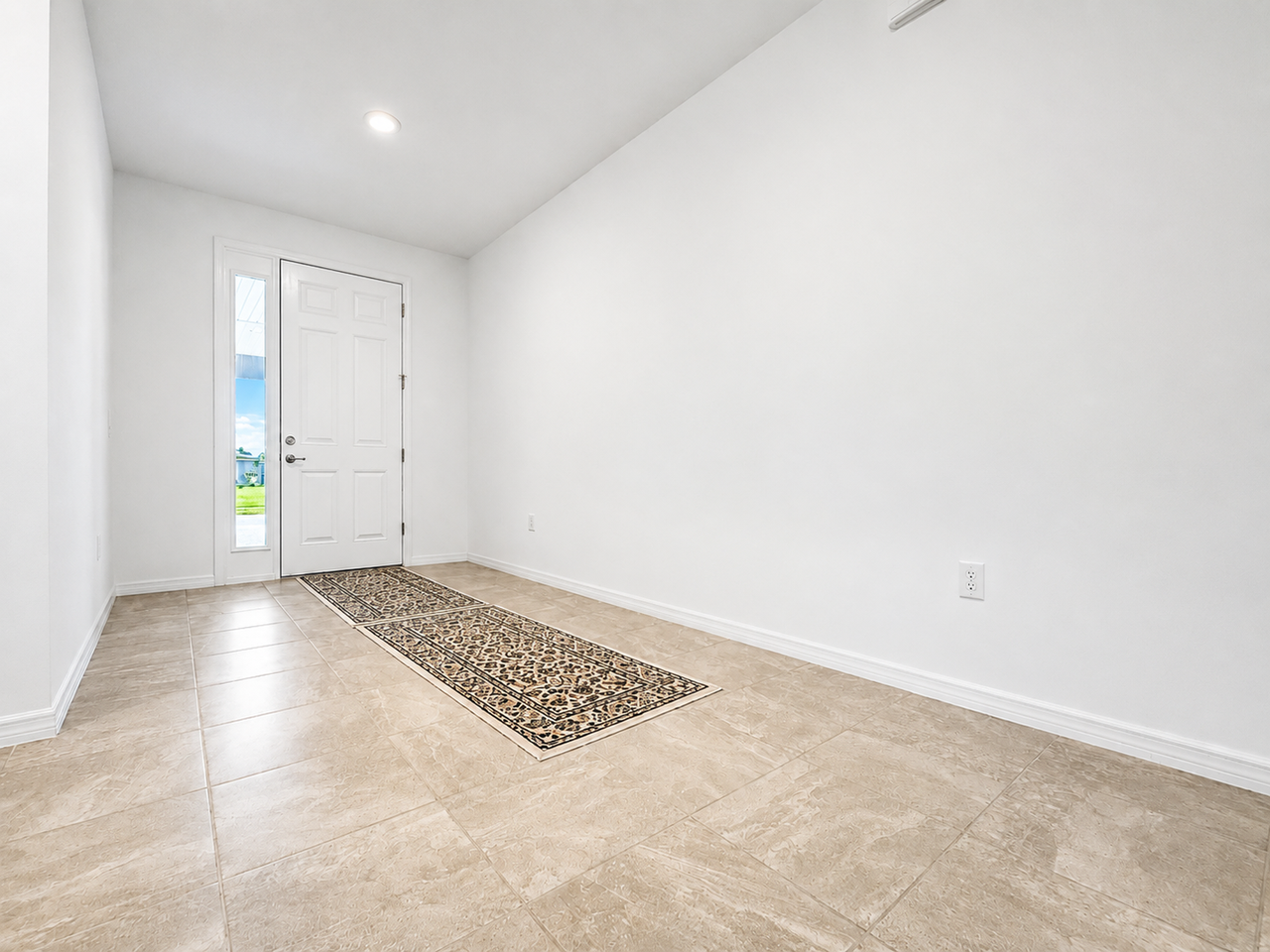 7045 Sw 65th St - Photo 3 of 50