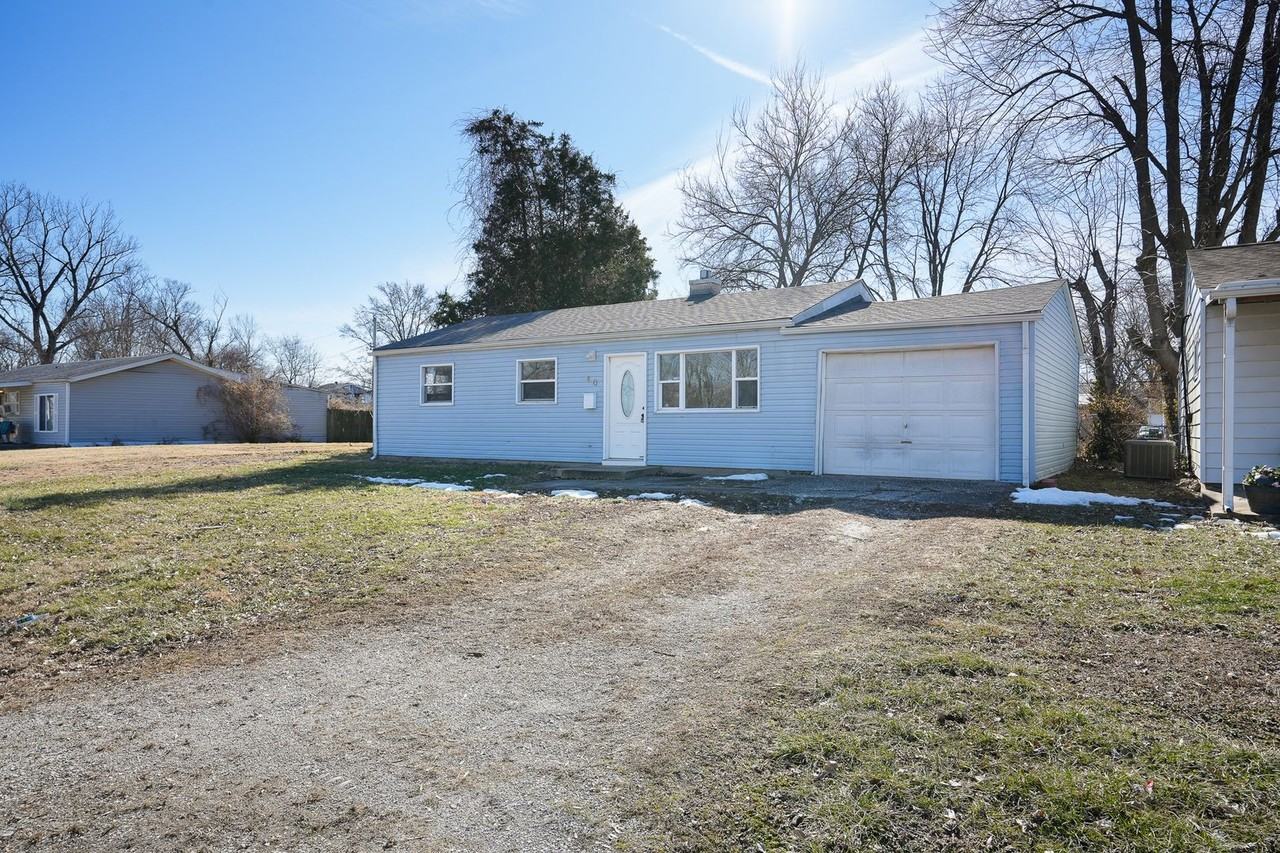 40 Saint Justin Dr - Photo 6 of 13