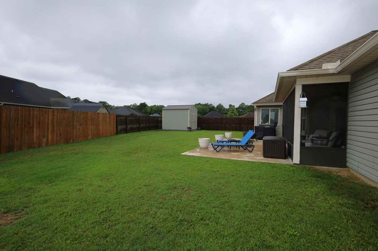 3872 Karaline Cir - Photo 3 of 4
