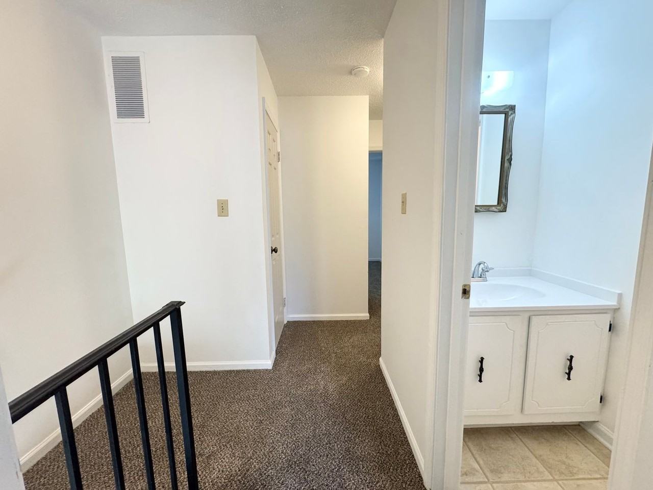 203 Persse St #5 - Photo 5 of 10