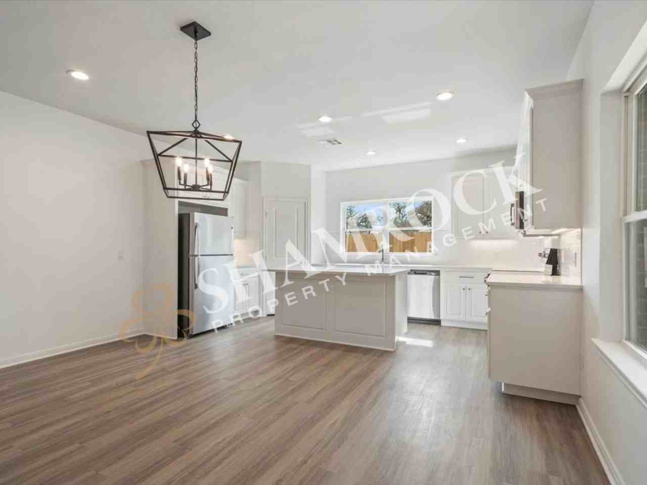 113 W Windmill Way - Photo 4 of 12