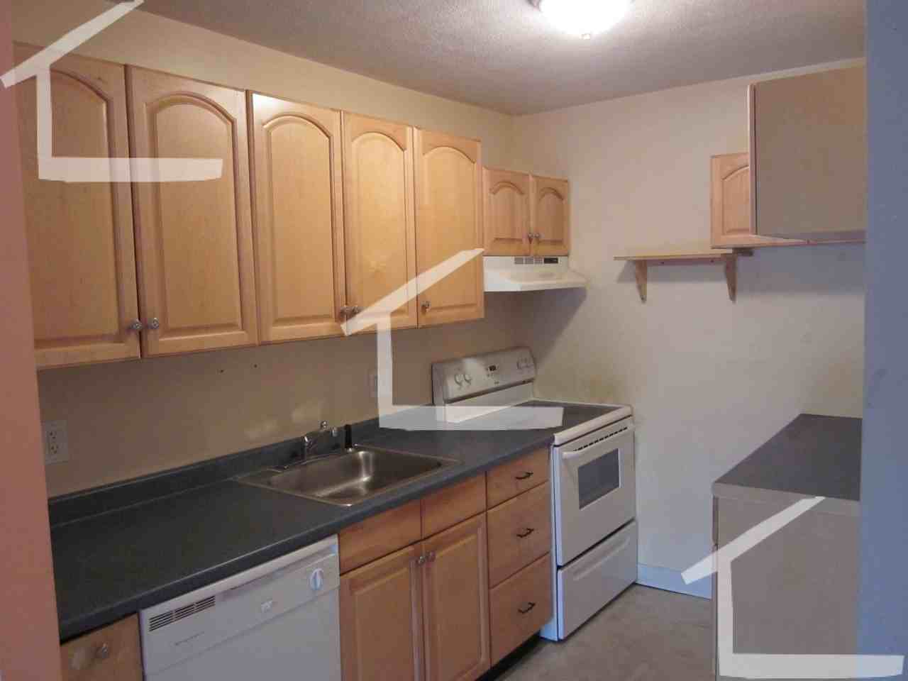 22 Radcliffe Rd - Photo 4 of 5