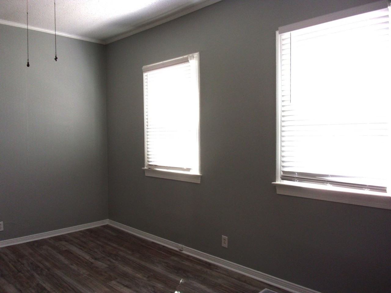316 Piedmont St - Photo 5 of 18