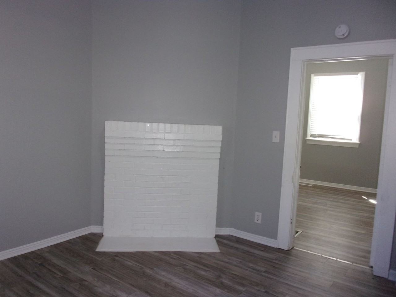 316 Piedmont St - Photo 7 of 18
