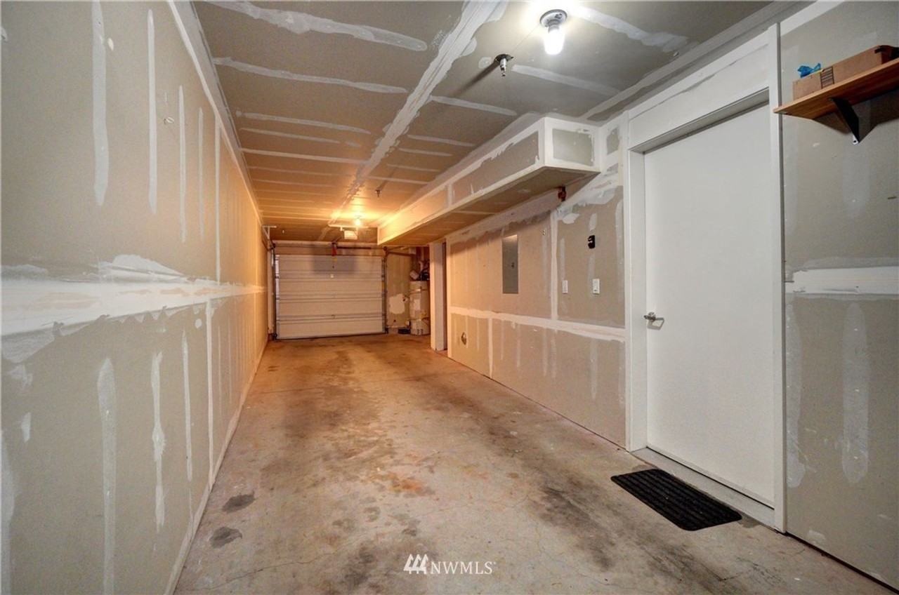 15123 Ne 81st Way #105 - Photo 3 of 28