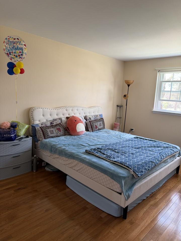49 Jacqueline Rd #6 - Photo 3 of 7