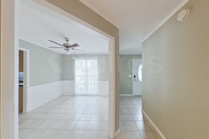 308 Wildwood Dr - Photo 6 of 35