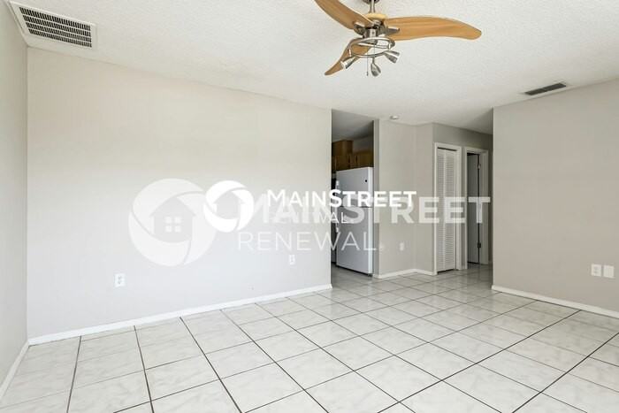 259 Magellan Dr - Photo 4 of 16