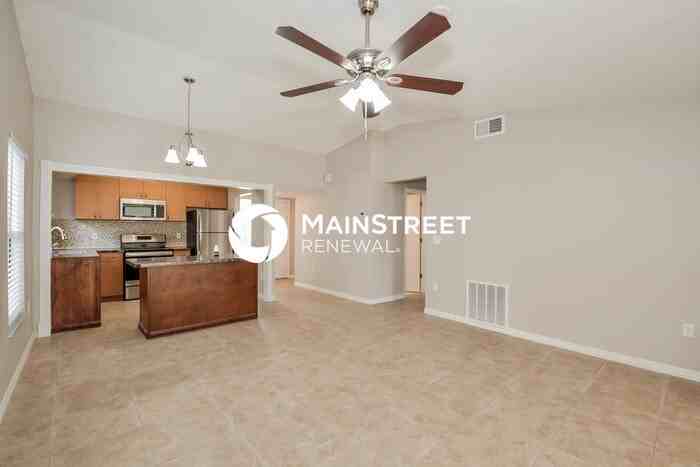 4938 George Ave - Photo 4 of 16