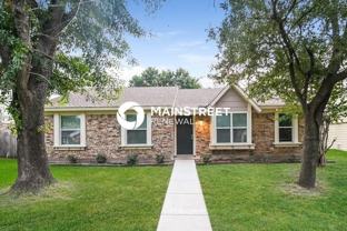 912 Carom Way - Photo 1 of 1