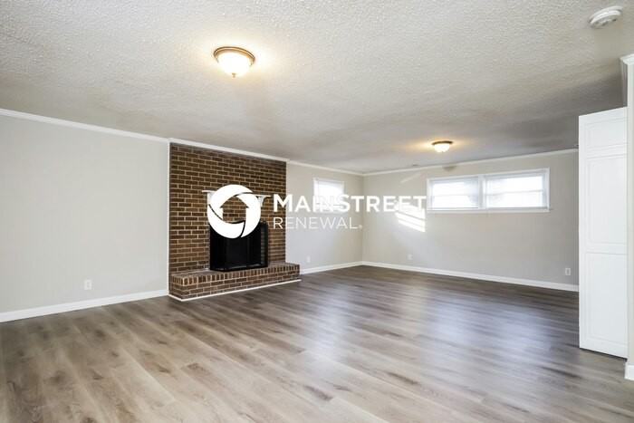 258 Shallowbrook Dr - Photo 4 of 17