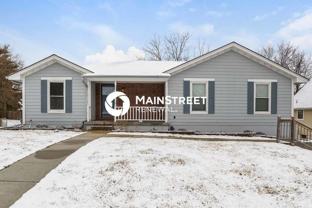 905 Nw Delwood Dr - Photo 1 of 1