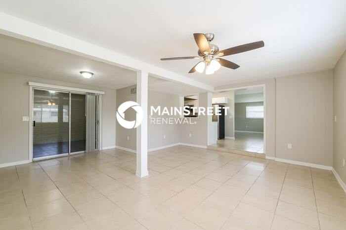 502 Glad Rd - Photo 4 of 15