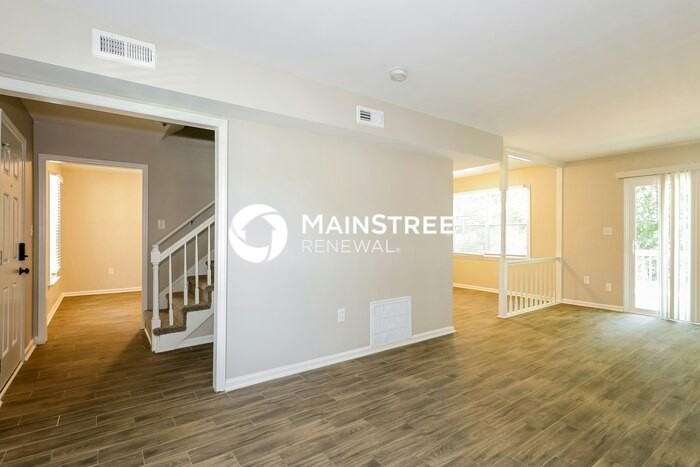 7739 Elm Tree Ln - Photo 5 of 17