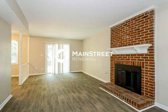 7739 Elm Tree Ln - Photo 6 of 17