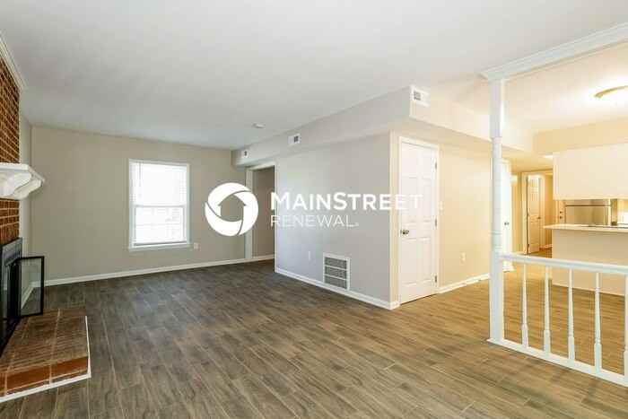 7739 Elm Tree Ln - Photo 7 of 17