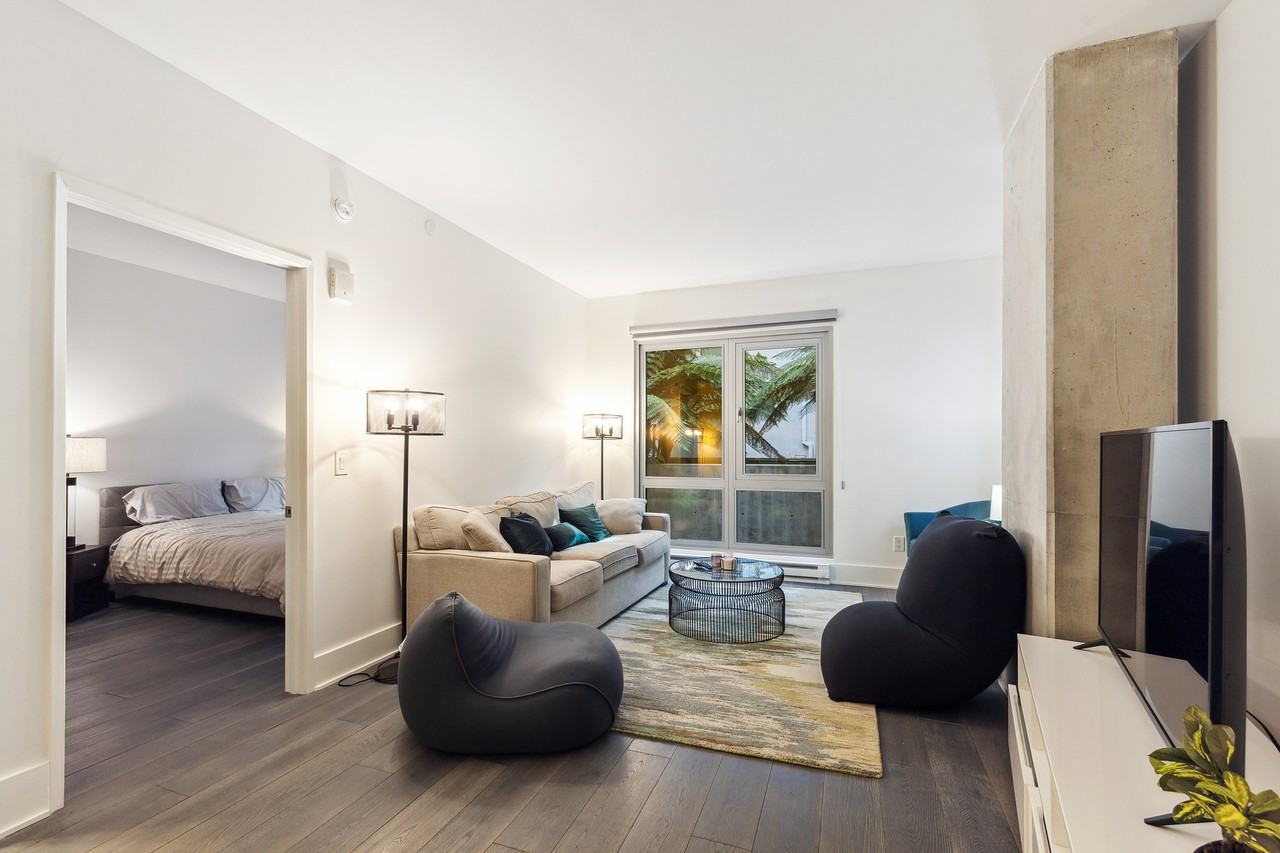 1075 Market Street #212 - Photo 5 of 31