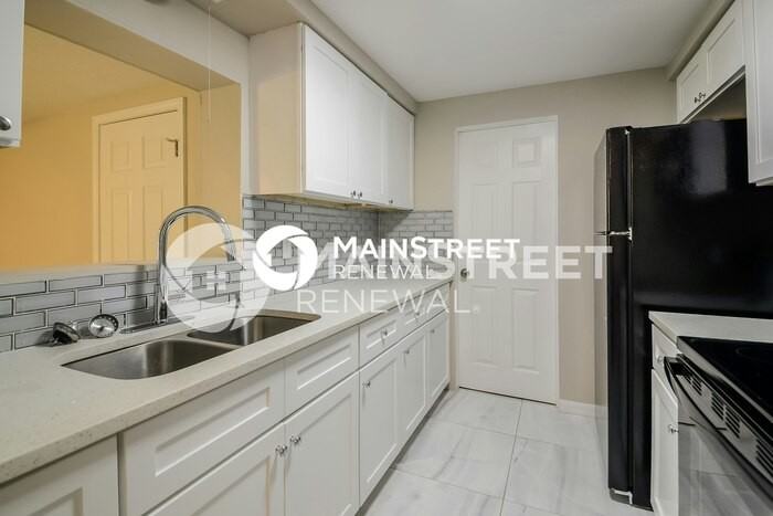 703 59th Avenue Ter W - Photo 7 of 16
