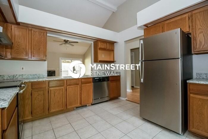 516 Church Ln - Photo 7 of 16